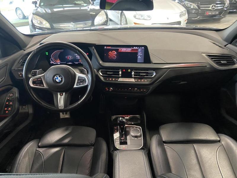 Bmw Série 1 118d 2.0d 150 - Bva F40 m Sport / Garantie Constructeur