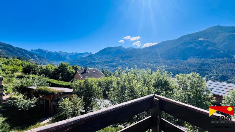 Châlet - 74 m² - 5 pièces