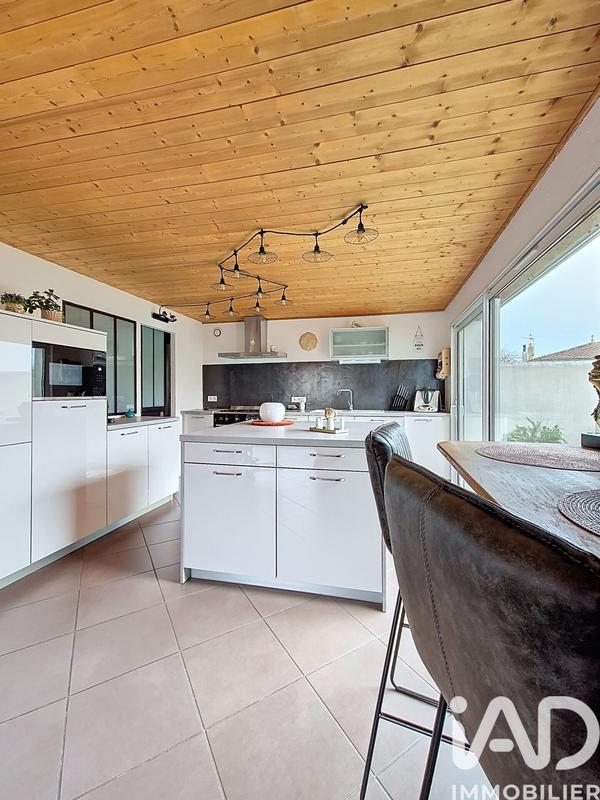 Maison - 136 m² - 4 pièces