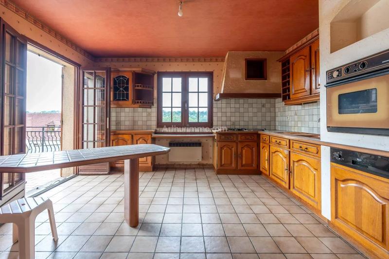 Maison - 136 m² - 5 pièces