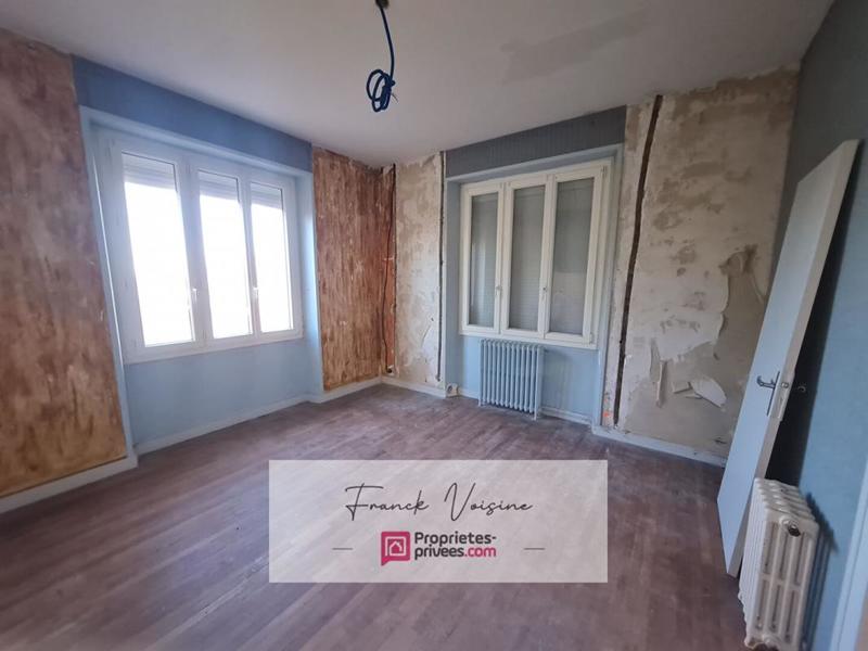 Maison - 212 m² - 8 pièces