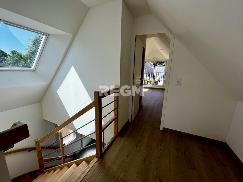 Duplex - 89 m² - 4 pièces