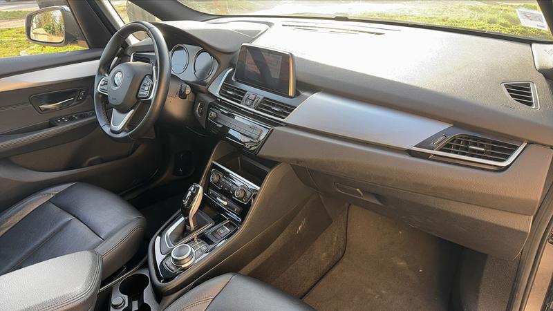 Bmw Serie 2 Active Tourer 220d 190 Bva Business - Automatique Entretien constructeur