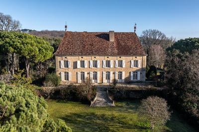 Château - 550 m² - 15 pièces