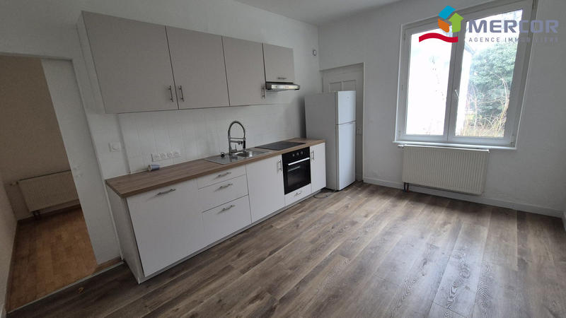 Maison - 98 m² - 6 pièces