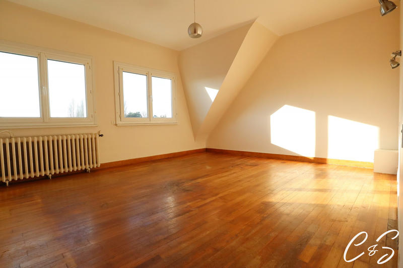 Maison - 112 m² - 5 pièces
