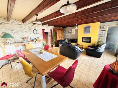 Maison - 129 m² - 7 pièces