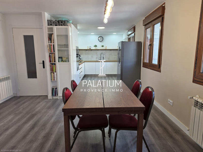 Appartement - 101 m² - 4 pièces