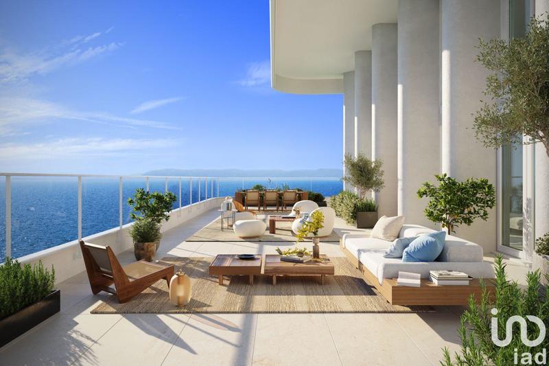 Appartement - 140 m² - 4 pièces