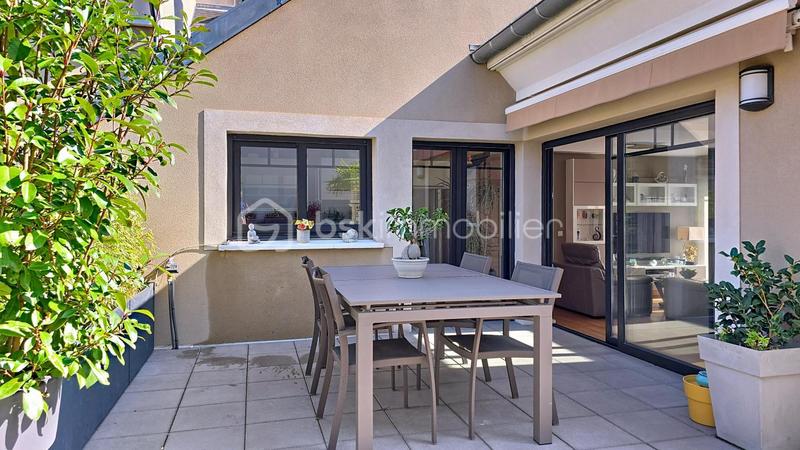 Duplex - 103 m² - 5 pièces