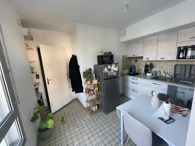 Studio - 24 m² - 1 pièce