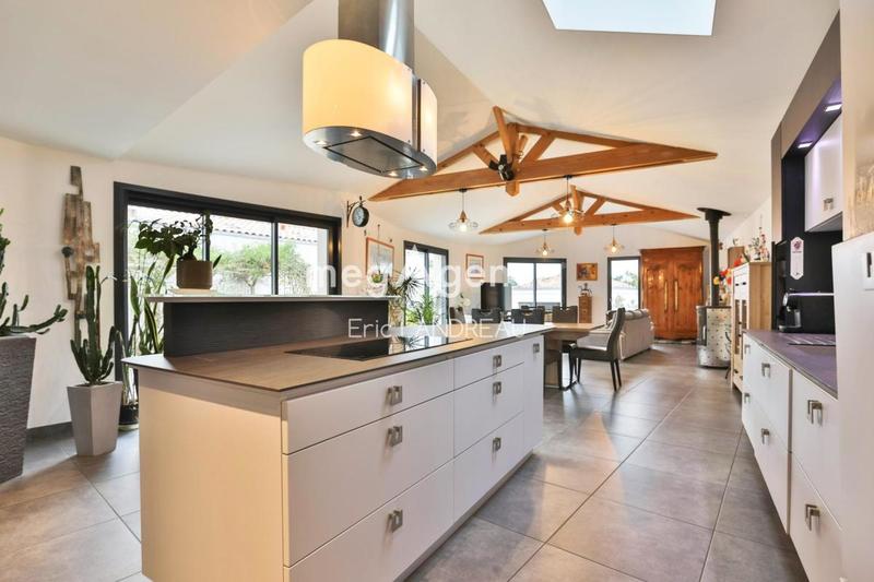 Maison - 190 m² - 6 pièces