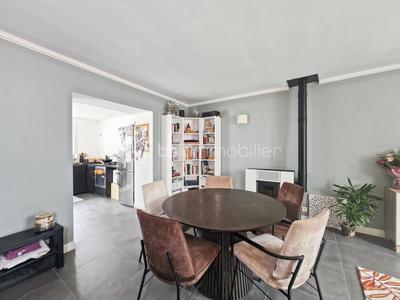 Maison de ville - 100 m² - 3 pièces