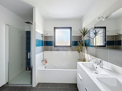 Maison - 117 m² - 4 pièces