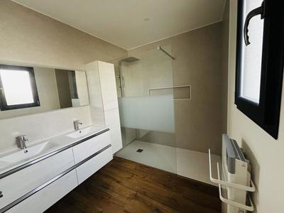 Maison - 144 m² - 4 pièces