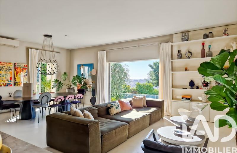 Maison de maîtres - 181 m² - 6 pièces