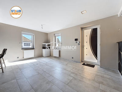 Maison - 95 m² - 5 pièces