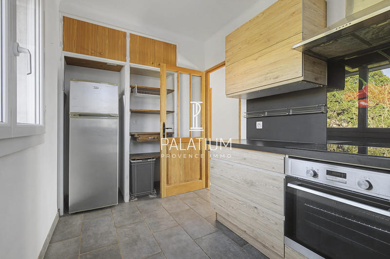 Maison - 96 m² - 5 pièces