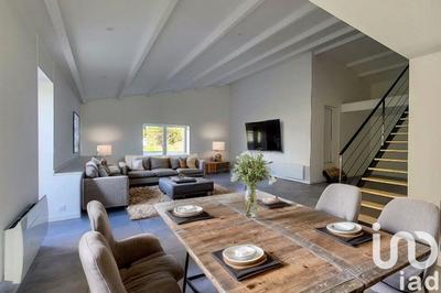 Maison - 153 m² - 4 pièces