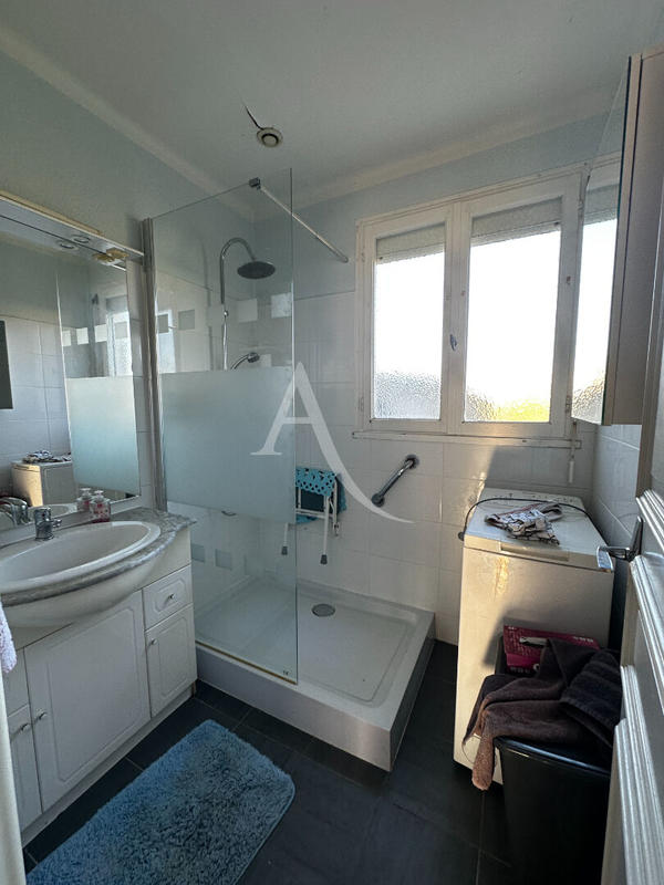 Maison - 76 m² - 5 pièces