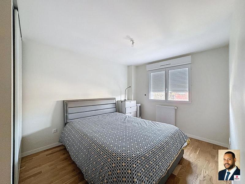 Maison - 121 m² - 5 pièces