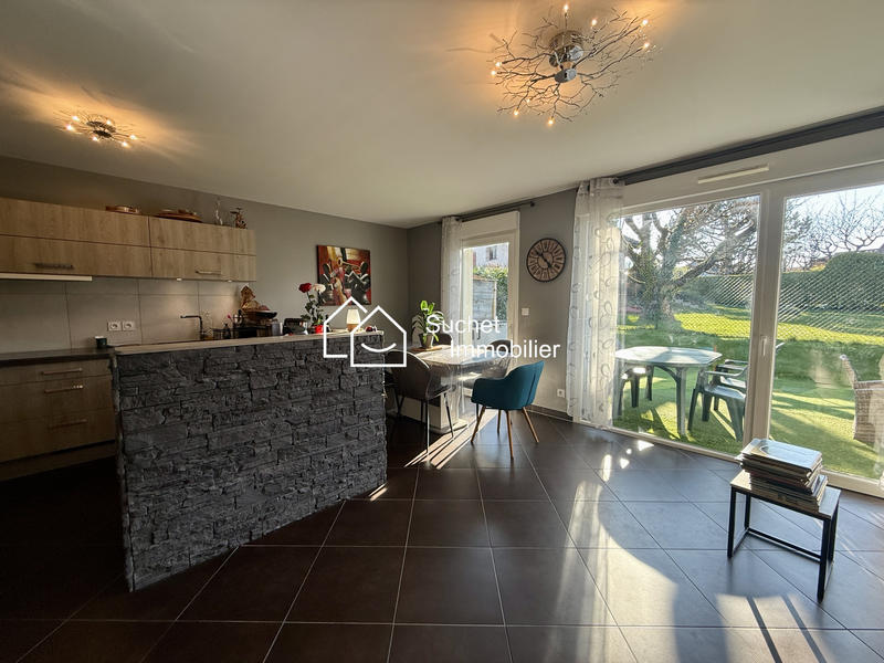 Maison - 100 m² - 5 pièces