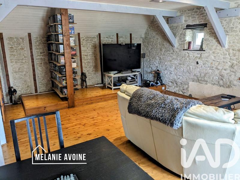 Maison - 255 m² - 7 pièces