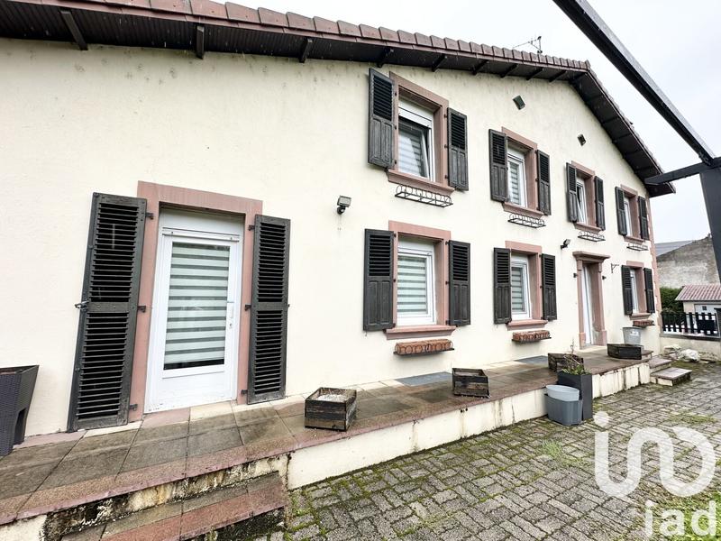 Maison - 100 m² - 5 pièces