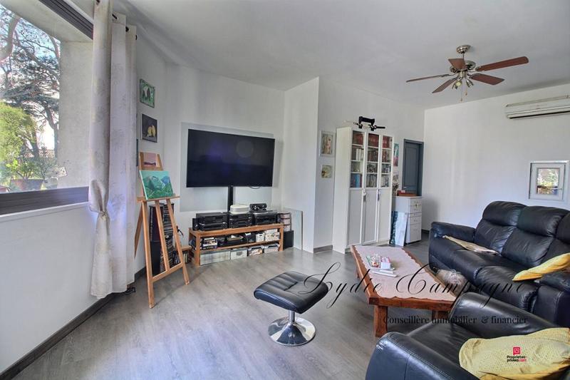 Propriété - 156 m² - 6 pièces