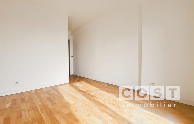 Appartement - 84 m² - 4 pièces