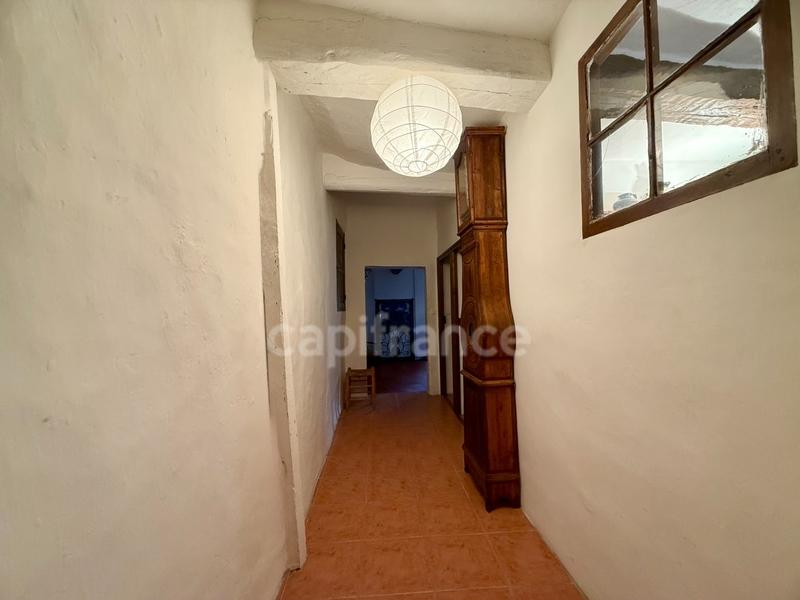 Maison - 185 m² - 9 pièces