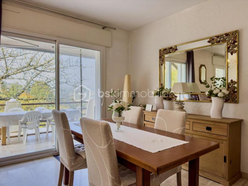 Maison ancienne - 200 m² - 6 pièces