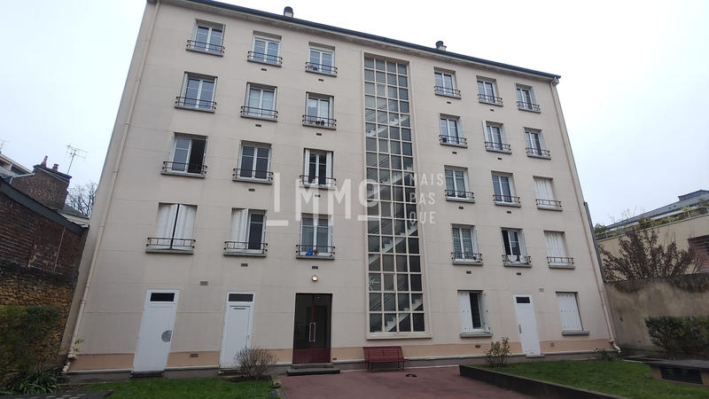 Appartement - 81 m² - 4 pièces