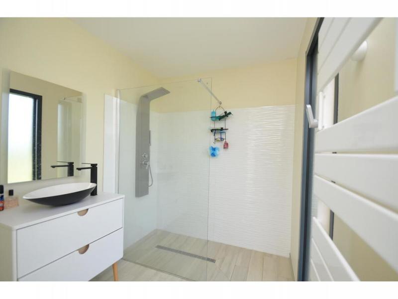 Maison - 194 m² - 6 pièces