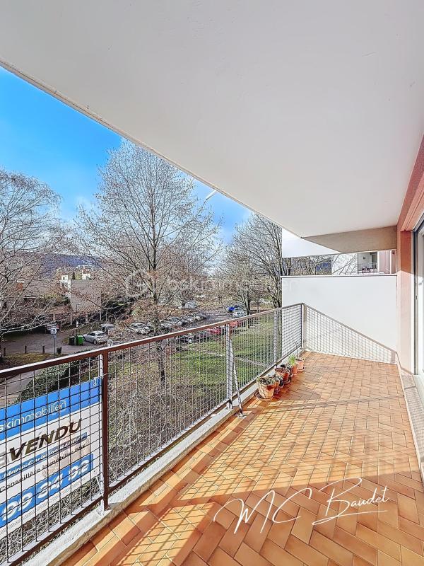 Appartement - 72 m² - 4 pièces