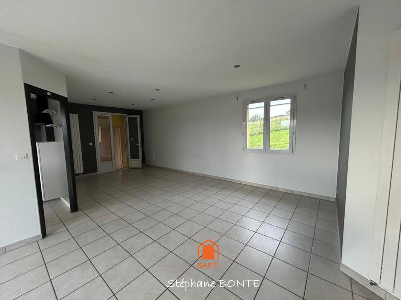 Maison - 148 m² - 8 pièces