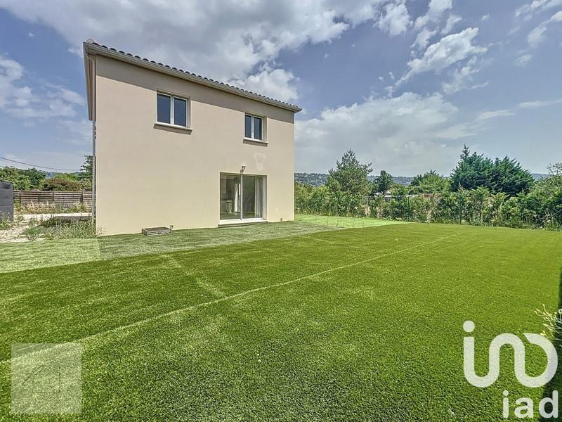 Maison - 100 m² - 4 pièces