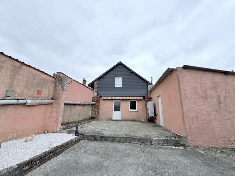 Maison - 230 m² - 4 pièces