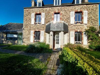 Maison ancienne - 128 m² - 6 pièces