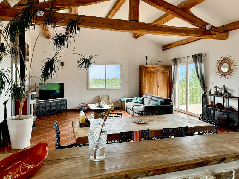 Maison - 208 m² - 6 pièces