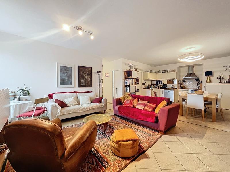 Appartement - 87 m² - 4 pièces