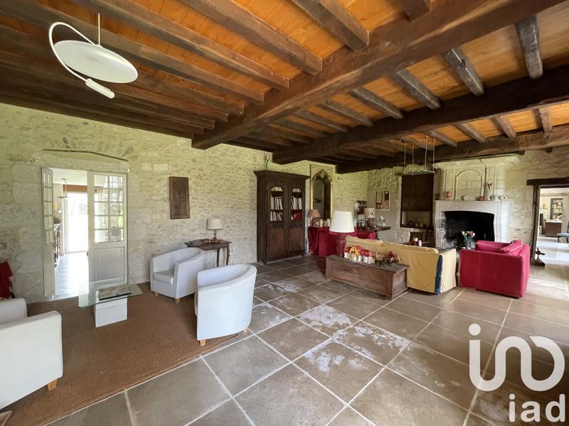 Maison - 285 m² - 10 pièces