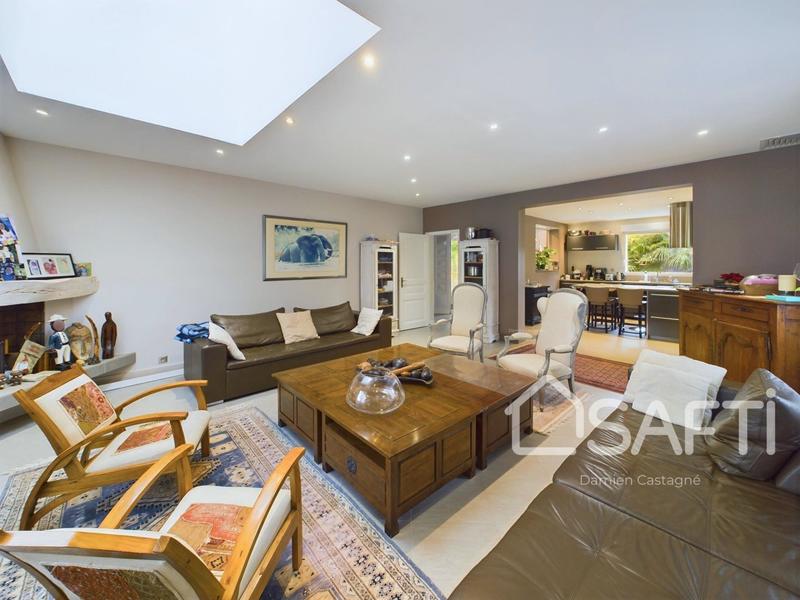 Villa - 238 m² - 7 pièces