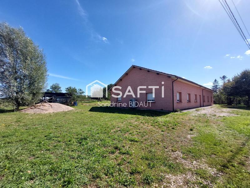 Maison - 282 m² - 8 pièces