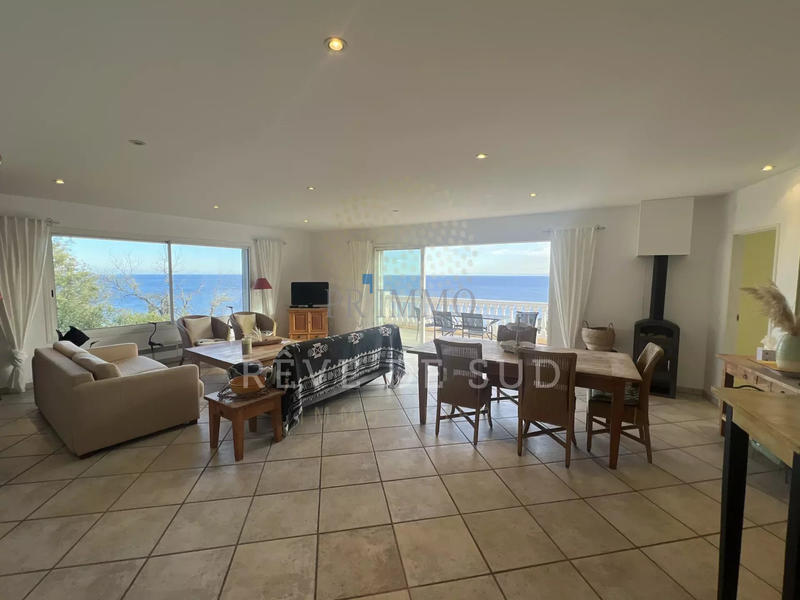 Maison - 320 m² - 10 pièces