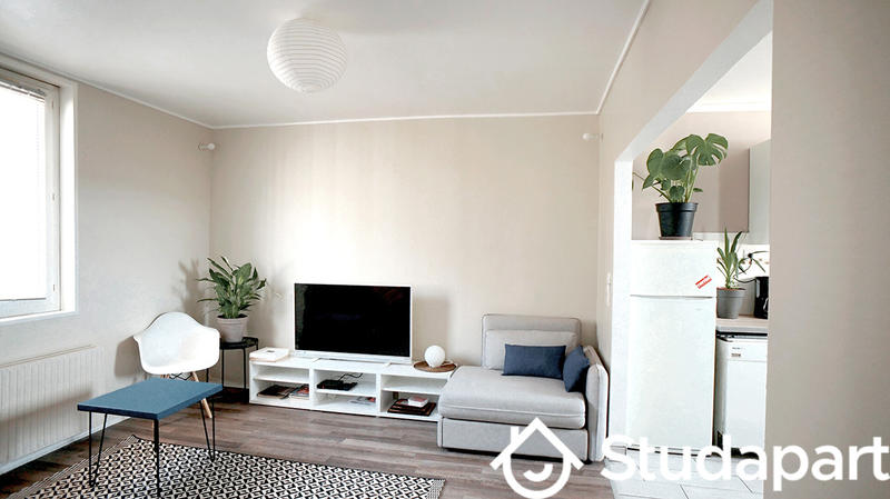 Chambre - 11 m² - 1 pièce