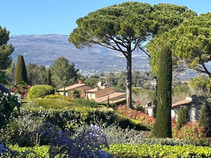 Maison - 145 m² - 4 pièces