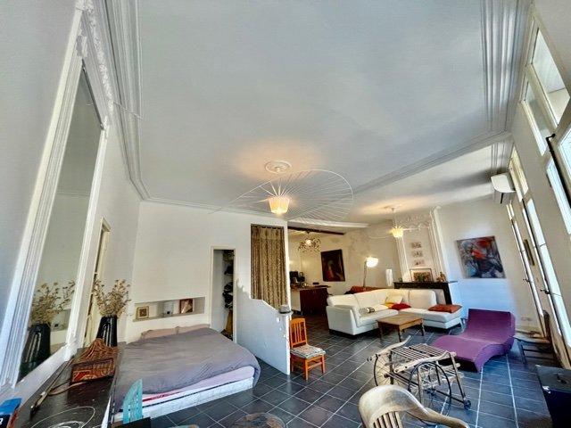 Atelier d'activités - 65 m² - 1 pièce