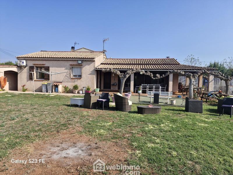 Villa - 90 m² - 4 pièces