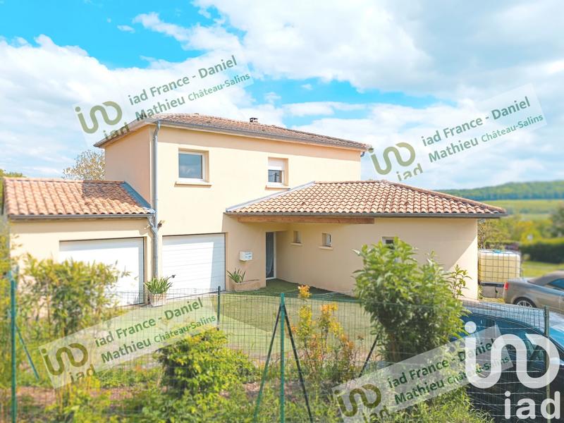 Maison - 155 m² - 7 pièces